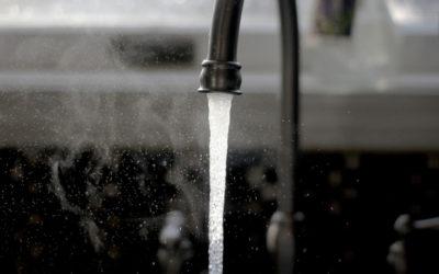 Hur hänger stål och bristen på vatten ihop?