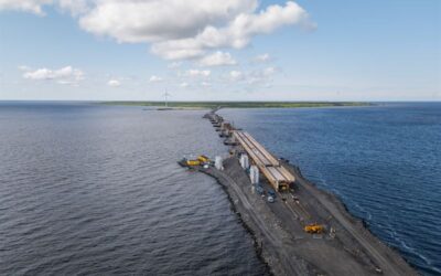 767 meter bro av väderbeständigt stål byggs i Finland