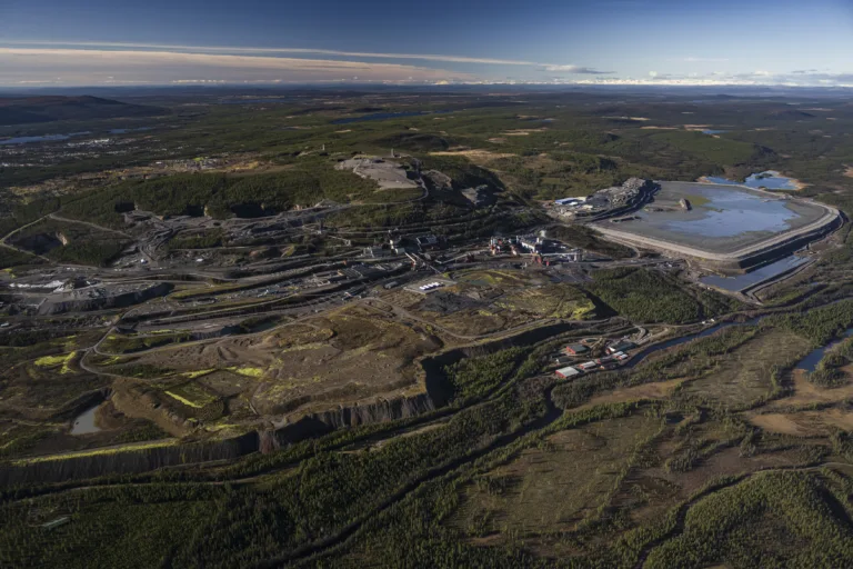 LKAB har fått klartecken för sin verksamhet i Malmberget – planerar att prova fossilfri järnsvamp